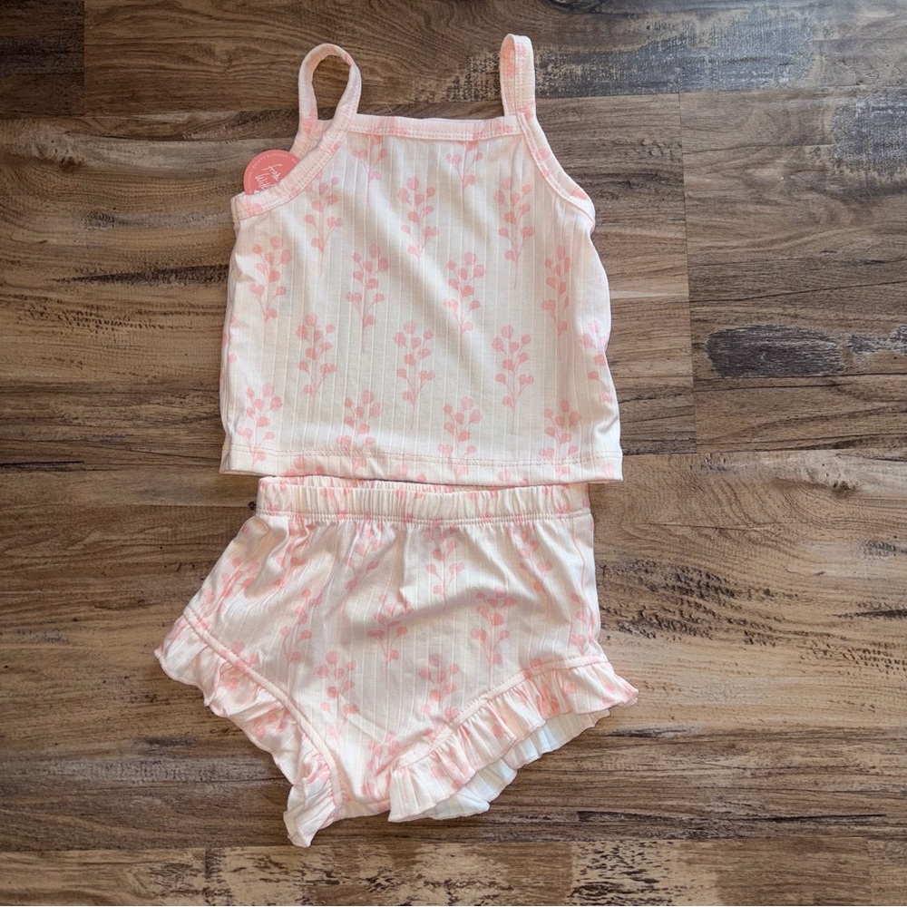Bailey’s Blossoms shorts & tank top outfit 12-18 months NWT